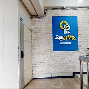 2* Отель Open House Apgujeong-rodeo ,cony